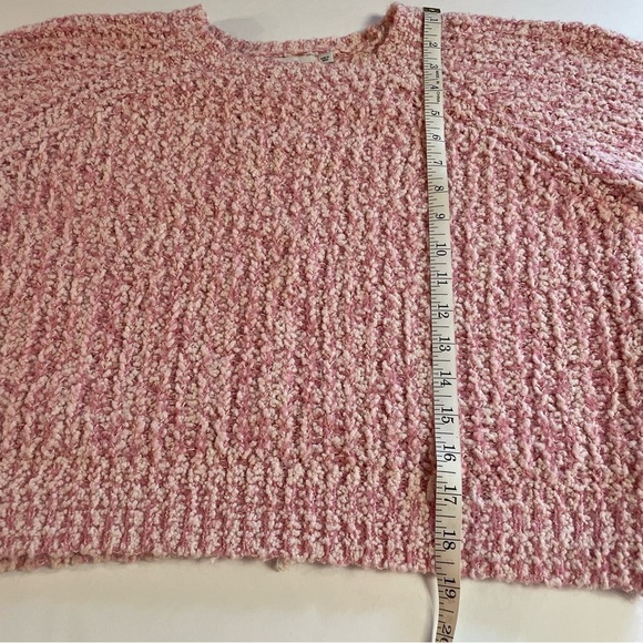 Lush Women's Sweater Strawberry Cream Size Small - Picture 7 of 8
